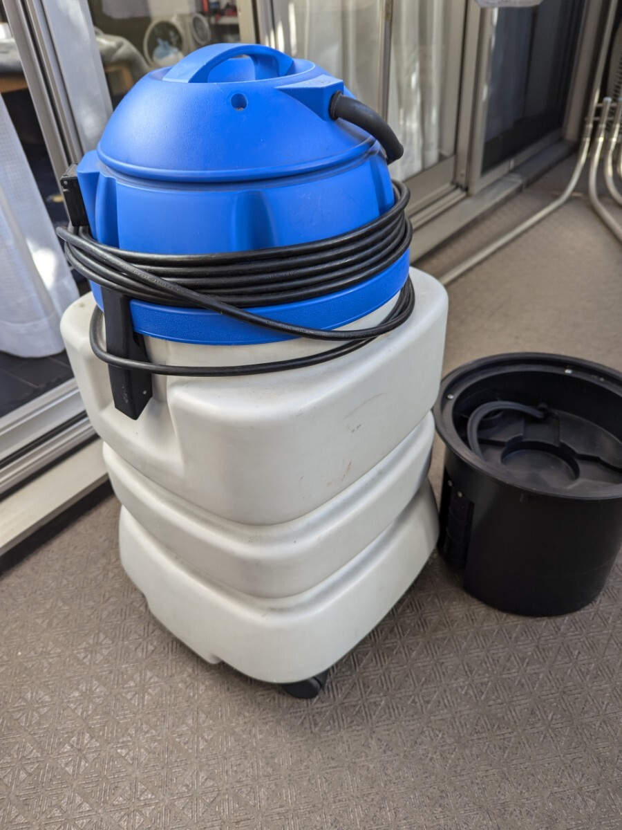 おそうじ本舗使用の掃除機、リンサー タウンメイト おそうじ本舗使用の掃除機、リンサー タウンメイト
