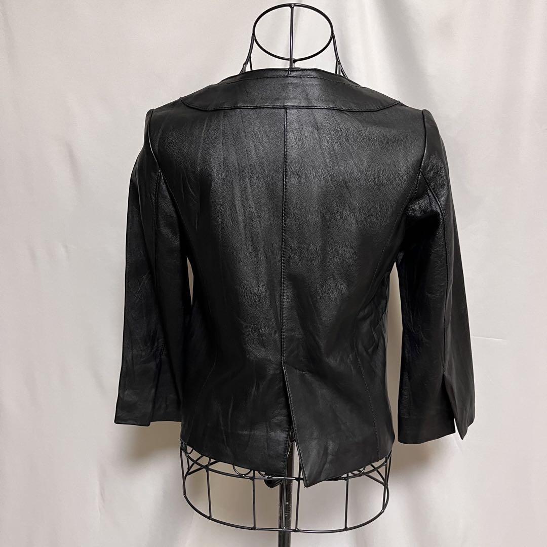 美品 URBAN RESEARCH アーバンリサーチ ラム レザー クロップド ジャケット ノーカラー 本革 羊革 ショート丈 ブラック 黒
