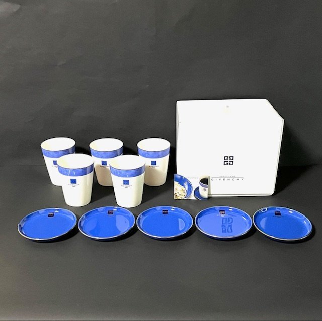 ☆新品未使用☆ GIVENCHY ジバンシイ PORCELAINE コースター付きフリーカップセット GB-14 5個セット ギフト 電子レンジ対応 食器 磁器