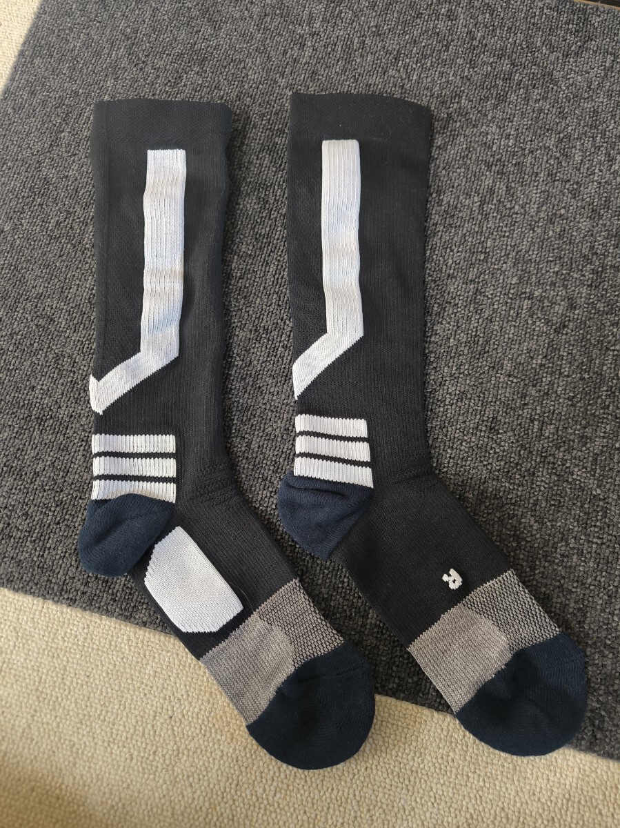 【新品】 靴下 SOCKS26cm?27cm　フリーサイズ