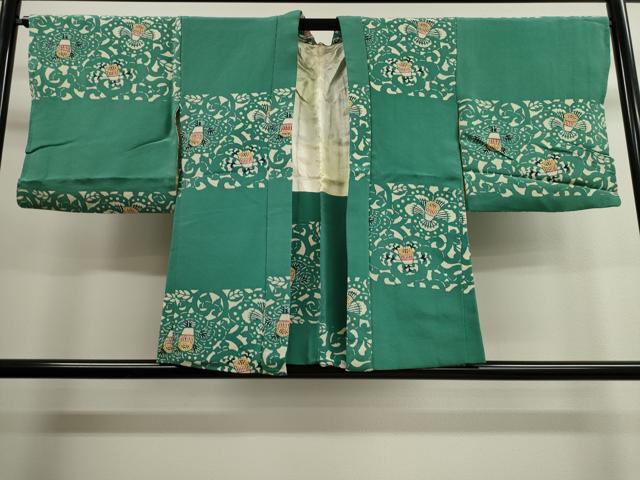 平和屋着物■羽織　型染め　草花文　鬼しぼ縮緬　正絹　逸品　CAAK3952dy