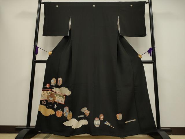 平和屋着物■豪華黒留袖　駒刺繍　仕覆陶器吉祥文　金彩　正絹　逸品　CAAK1727oy