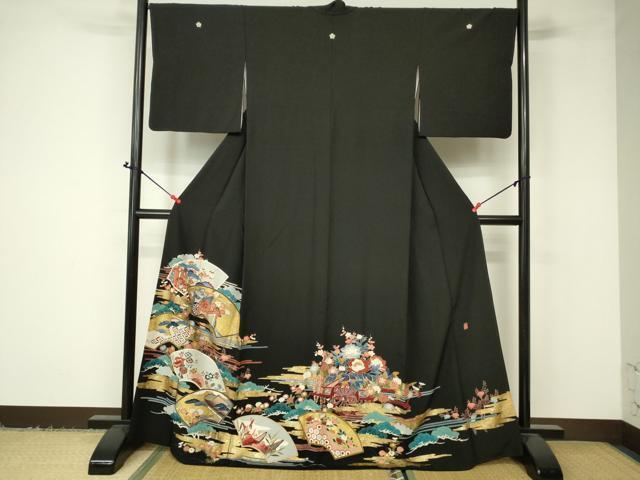 平和屋着物■豪華黒留袖　作家物　地紙宝尽くし風景花文　金彩　正絹　逸品　DAAJ8410cm