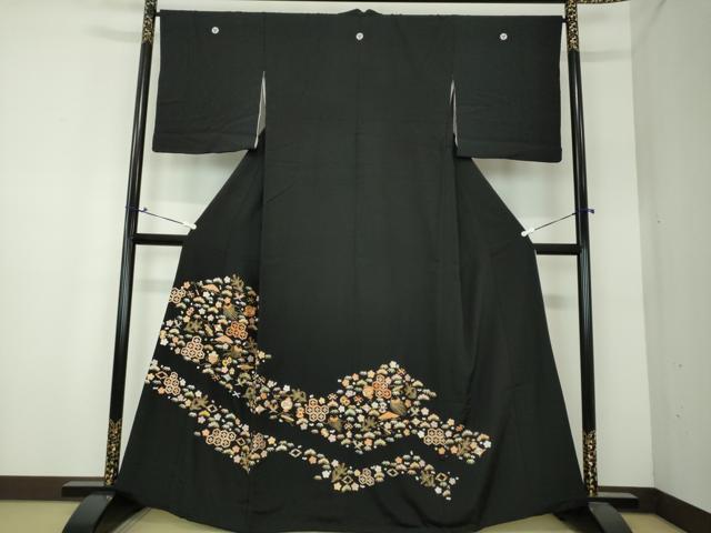 平和屋着物●豪華黒留袖　駒刺繍　総刺繍　松竹梅　宝尽くし　金糸　正絹　逸品　DAAI6969ps