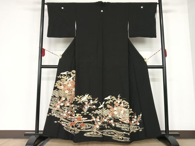 平和屋着物■豪華黒留袖　駒刺繍　流水宝尽し文　金彩　正絹　逸品　AAAK7498cy