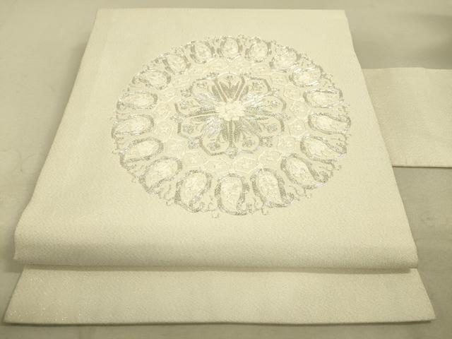 平和屋着物●綴れ　九寸名古屋帯　駒刺繍　総刺繍　正倉院花唐草文　銀糸　正絹　逸品　DAAJ6002fe