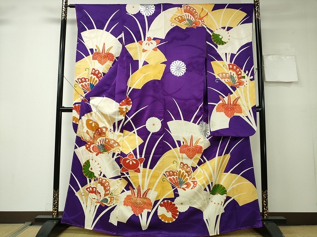 平和屋着物■豪華振袖　駒刺繍　地紙重ね舞蝶花文　金彩　逸品　CAAI1081ng