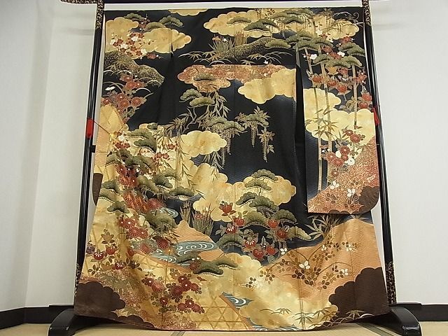 平和屋着物■豪華振袖　駒刺繍　草花文　暈し染め　黒地　金彩　正絹　逸品　AAAF1771Aja