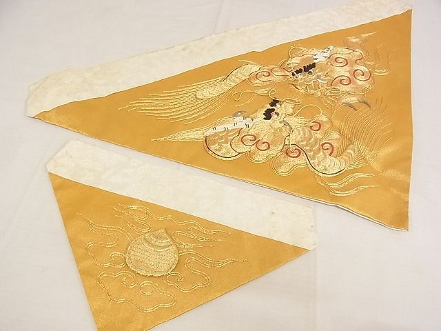 平和屋着物■打敷　内敷　三角　二点セット　駒刺繍　向かい龍　法衣　寺院　仏具　仏教　僧侶　神職　装束　AAAI2075Aja