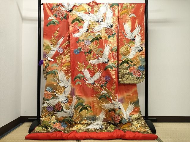 平和屋着物■色打掛　和装　婚礼　結婚式　花嫁　神社挙式　駒刺繍　飛鶴梅松花文　暈し染め　金彩　逸品　CAAH1590gh