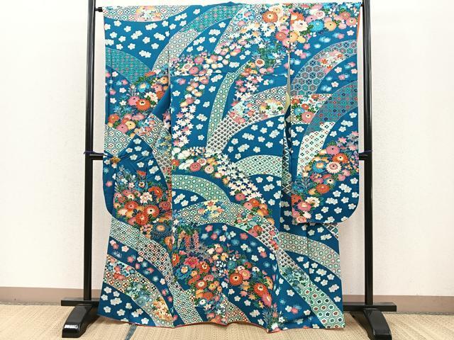 平和屋着物●豪華振袖　吉祥草花文　金彩　正絹　逸品　BAAN1610jr