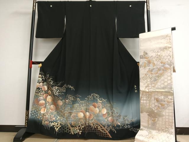 平和屋着物●金彩友禅　卓越技能者・名工・和田光正　黒留袖　袋帯セット　草花文　金彩　正絹　逸品　AAAO9326np