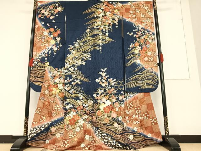 平和屋着物●豪華振袖　駒刺繍　立波花文　金彩　正絹　逸品　AAAO6296ph