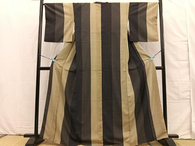 平和屋着物■本塩沢　110亀甲　間道　正絹　逸品　BAAN7297sa
