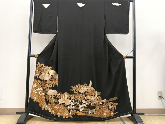 平和屋着物■豪華黒留袖　駒刺繍　扇面飛鶴花文　金彩　正絹　逸品　BAAN7619ct