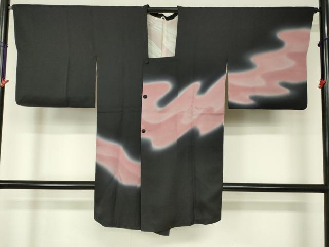 平和屋着物■道行コート　流水文　黒地　暈し染め　ロング丈　正絹　逸品　DAAL9159cm