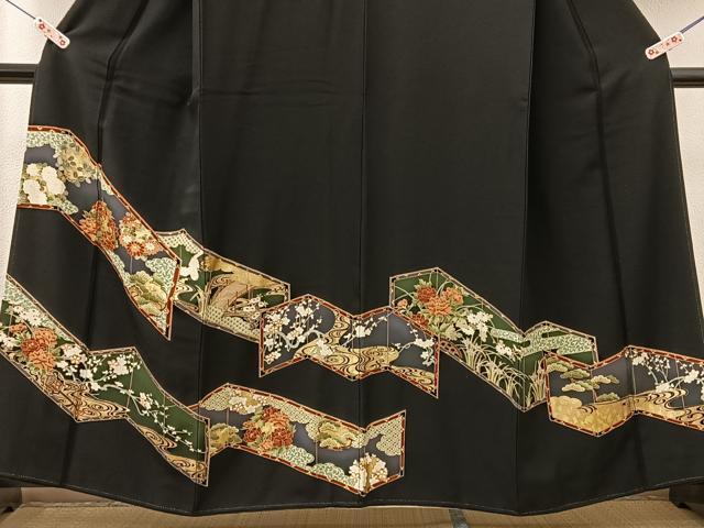 平和屋着物■豪華黒留袖　駒刺繍　屏風流水花文　金彩　正絹　逸品　BAAN9054wb