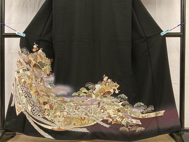 平和屋着物■豪華黒留袖　駒刺繍　竹屋町刺繍　扇面鼓花文　暈し染め　金銀糸　正絹　逸品　BAAM8680sa