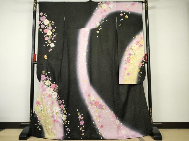 平和屋着物●豪華振袖　枝花文　暈し染め　黒地　金彩　金通し地　正絹　逸品　AAAO7172cs