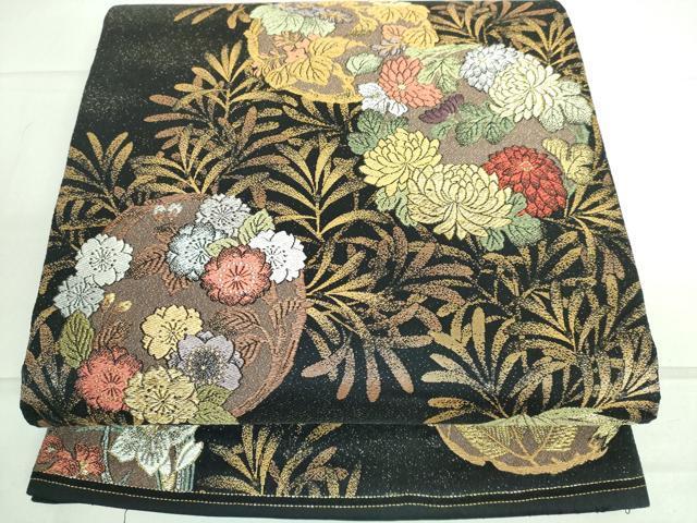 平和屋着物●六通柄袋帯　唐織　襖地四季花文様　黒地　金糸　正絹　逸品　DAAK4942ic