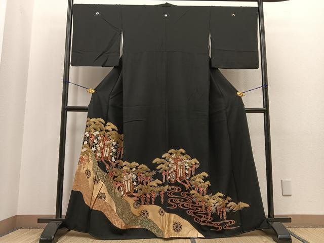 平和屋着物■豪華黒留袖　道長御所車花文　金彩　正絹　逸品　BAAM7148ui