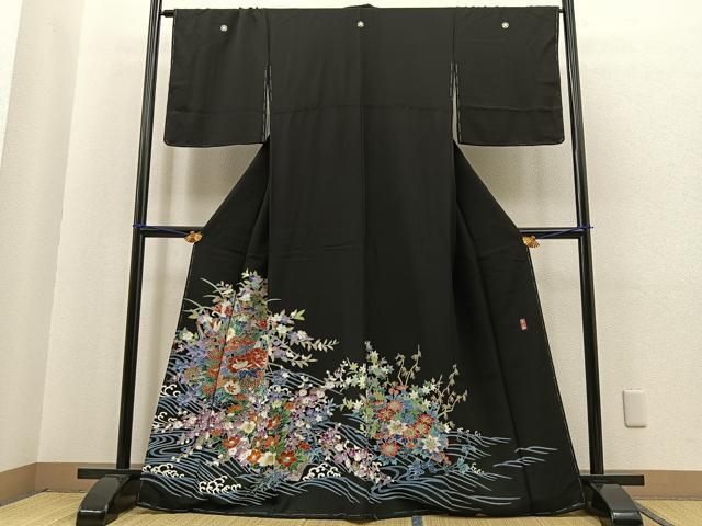 平和屋着物■豪華黒留袖　友禅　作家物　立波草花文　正絹　逸品　未使用　BAAN3614ev