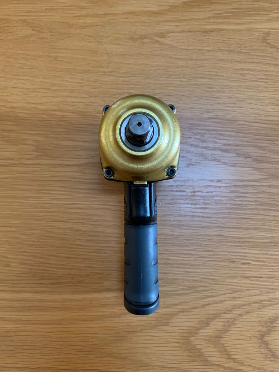 6800円 12.7Sqエアーインパクトレンチ SI-1600BG-ULTRA 70周年 6800円 12.7Sqエアーインパクトレンチ SI-1600BG-ULTRA 70周年