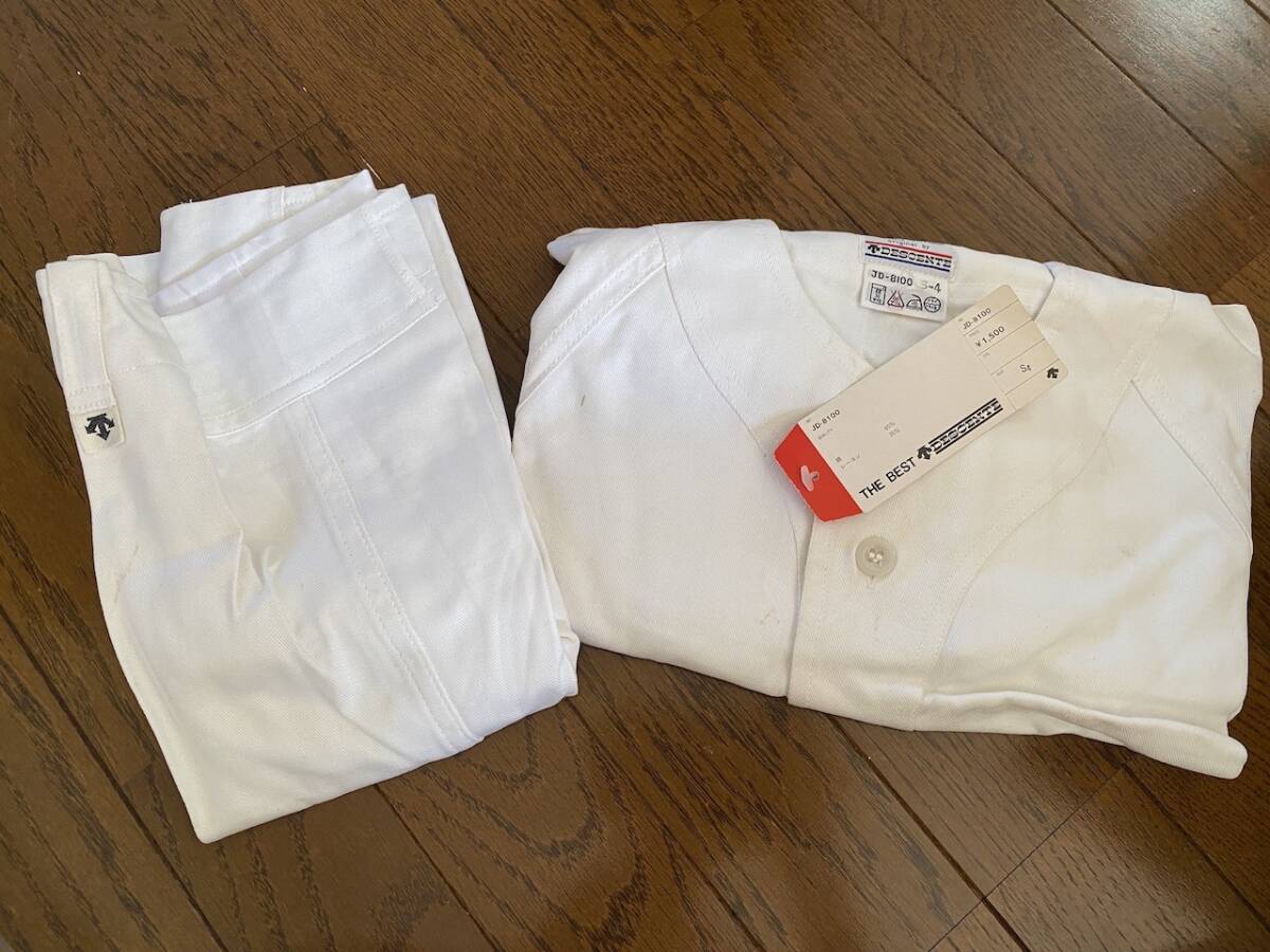 当時物　未使用　デッドストック　DESCENTE 　野球ユニフォーム上下セット　品番：JD-8100　サイズ：S　KK3570