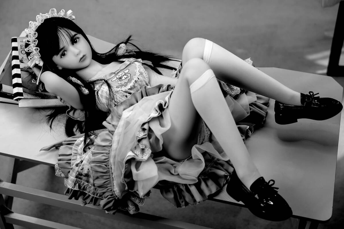 NEW】フィギュア 全身 130cm 顔つき カスタムドール 3穴 NEW】フィギュア 全身 130cm 顔つき カスタムドール 3穴