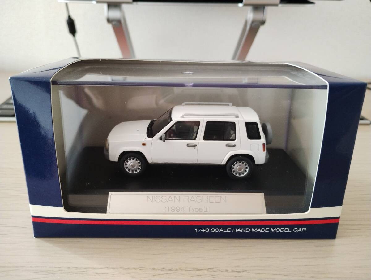 ハイストーリー 1/43スケール 日産 ラシーン Type Ⅱ 1994 ホワイト