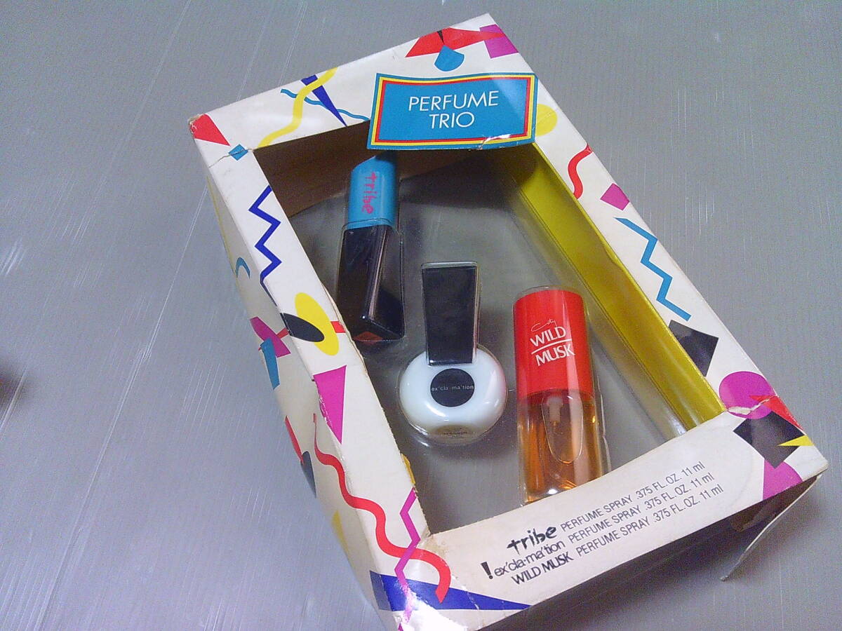 ☆COTY　コティ　PERFUME　TRIO３点　未使用☆_画像1