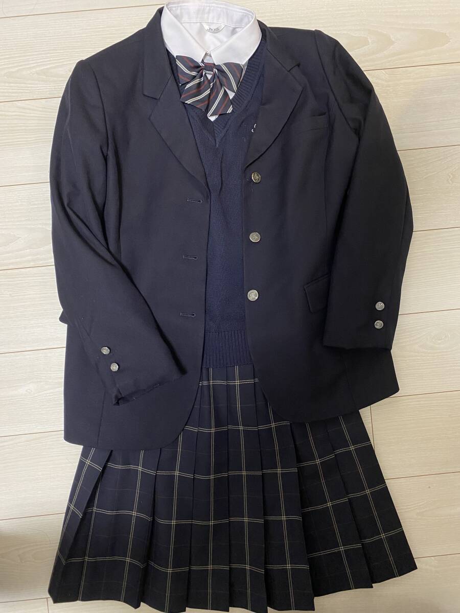 東京都 私立駒沢大学高校 女子制服セット(冬服、ジャージ 東京都 私立駒沢大学高校 女子制服セット(冬服、ジャージ