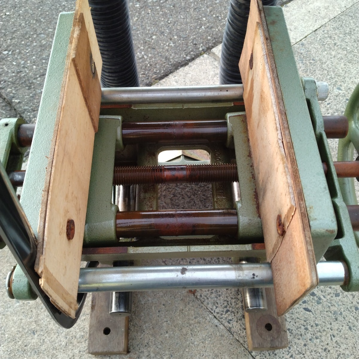 マキタ 小型ホゾキリ 5500S ほぞ切り ほぞ取り ホゾ取り 切断機 マキタ 小型ホゾキリ 5500S ほぞ切り ほぞ取り ホゾ取り 切断機