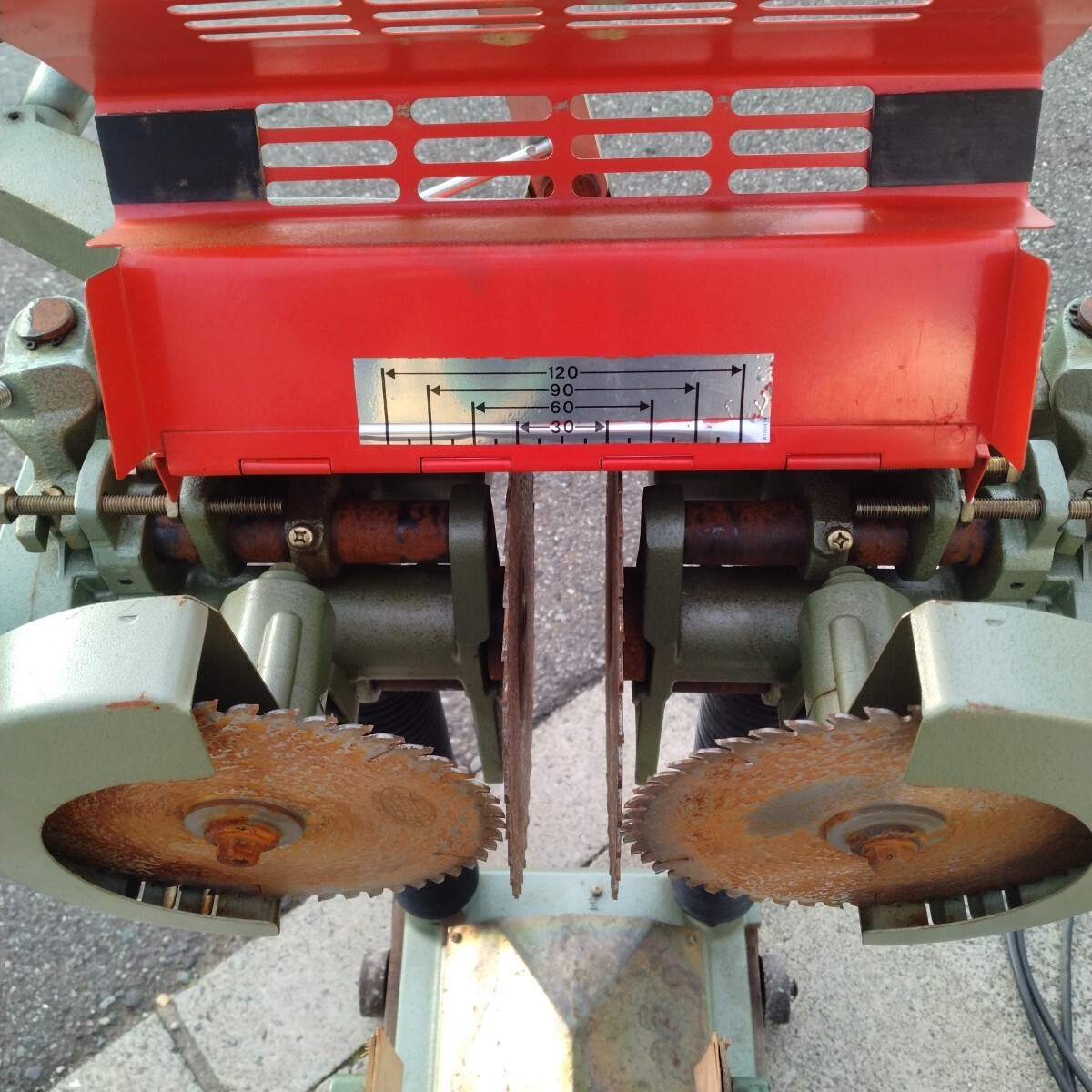 マキタ 小型ホゾキリ 5500S ほぞ切り ほぞ取り ホゾ取り 切断機 マキタ 小型ホゾキリ 5500S ほぞ切り ほぞ取り ホゾ取り 切断機