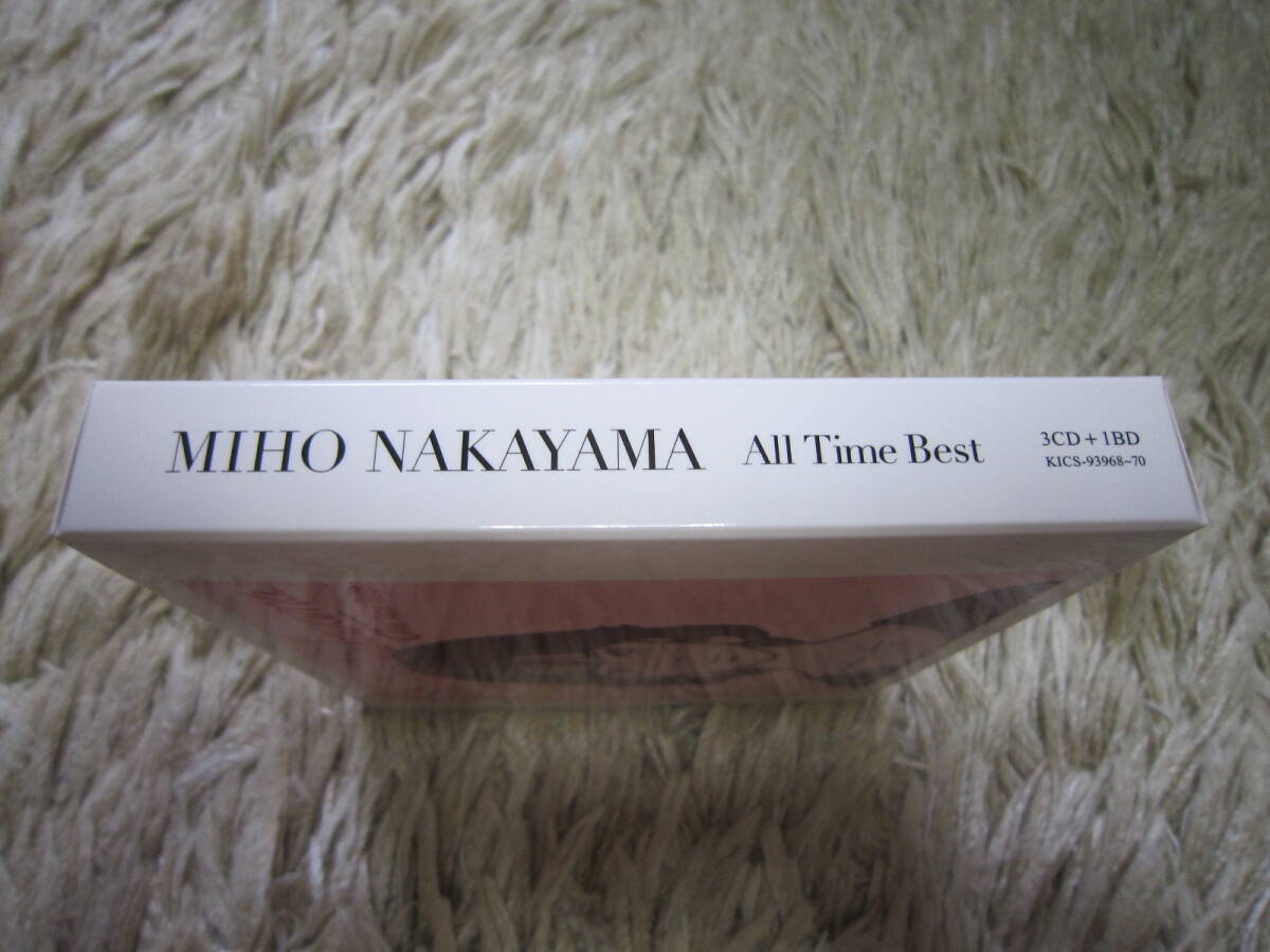 中山美穂:All Time Best 初回限定盤 3CD+Blu-ray Disc [中古 中山美穂:All Time Best 初回限定盤 3CD+Blu-ray Disc [中古