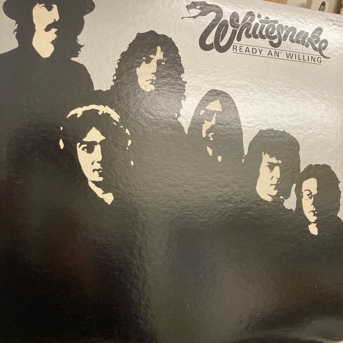 Whitesnake - Ready An' Willing