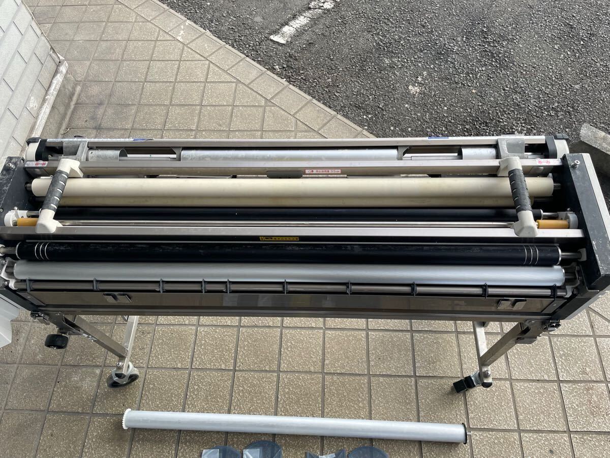 自動壁紙糊付機 極東産機 クロス糊付け機 ハイベータネオ Hiβ 自動壁紙糊付機 極東産機 クロス糊付け機 ハイベータネオ Hiβ
