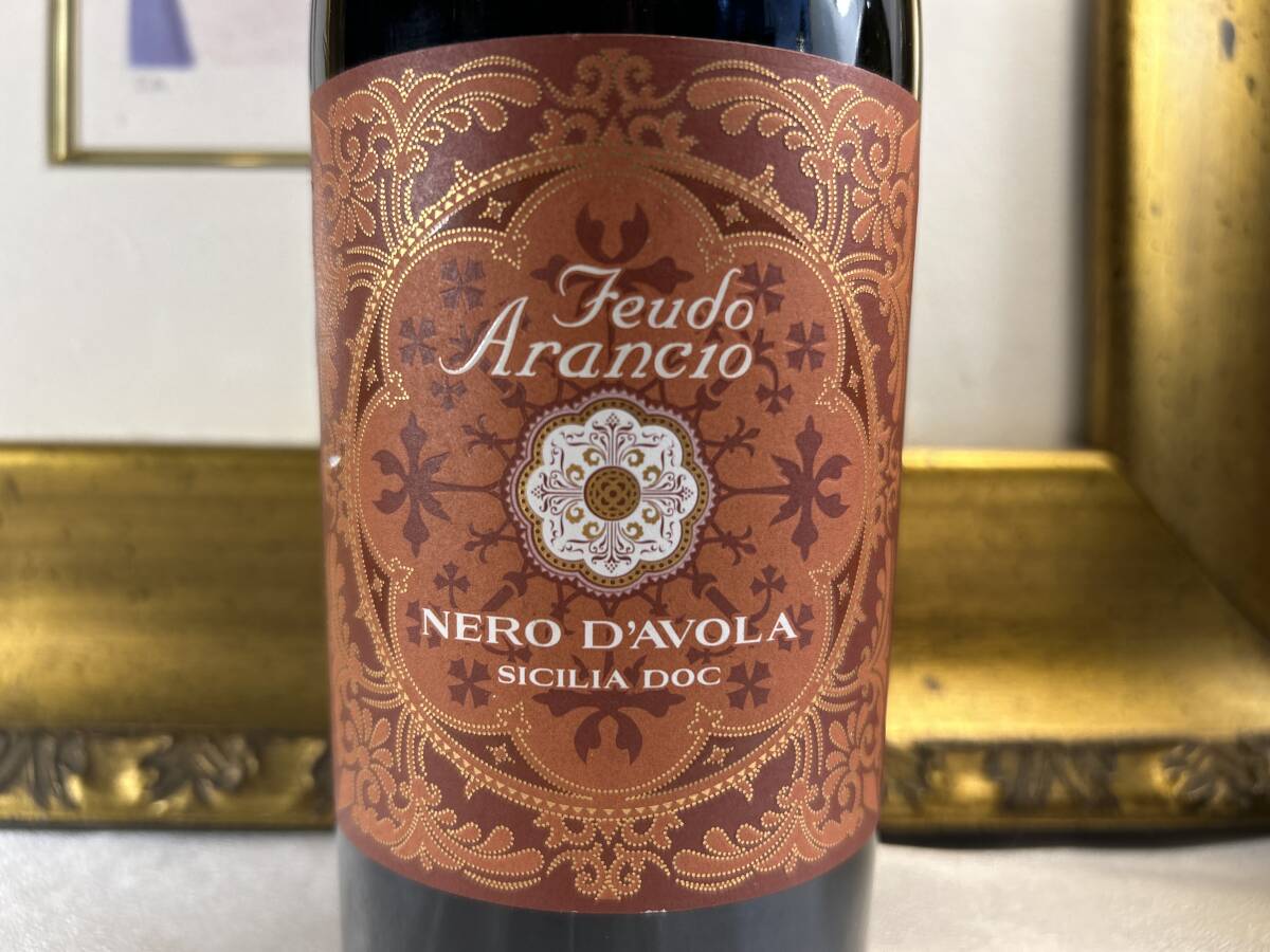 お家イタリアン 高評価　お買い得　唯一無二の次世代シチーリア　フェウド?アランチョ2020フェウド?アランチョ ネロ?ダーヴォラ