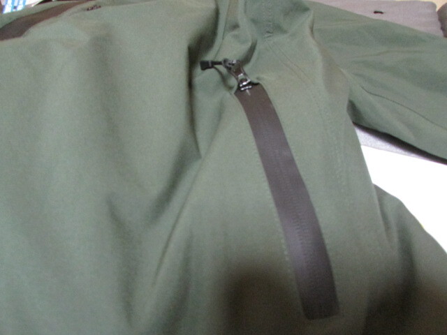 即決 ルキア(LIKIA) 防水防寒ウィンター透湿ストレッチスーツ WBA2304 サイズ:LL カラー:オリーブ 未使用品 _画像6