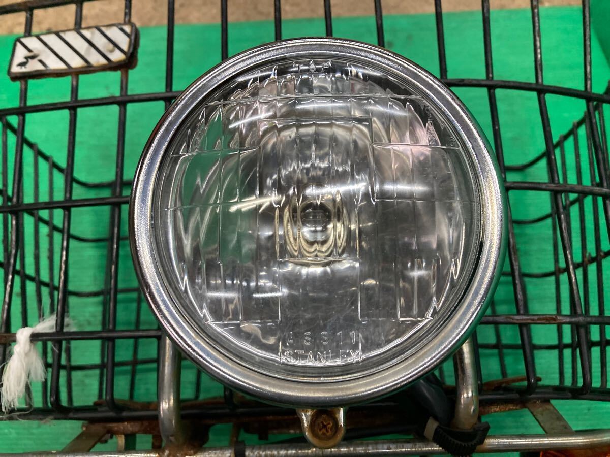 170*H1[ Press Cub AA01-111] передняя корзина корзина передняя фара указатель поворота крепление, опора HONDA 250117
