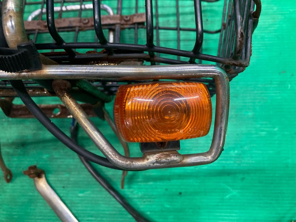170*H1[ Press Cub AA01-111] передняя корзина корзина передняя фара указатель поворота крепление, опора HONDA 250117