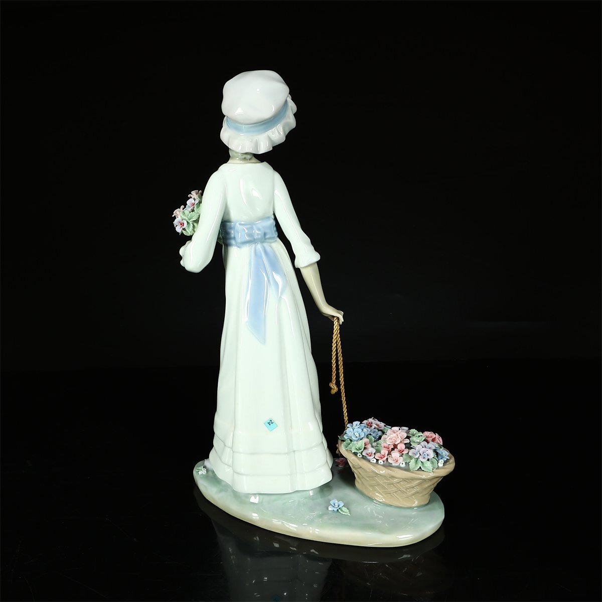 吉】CJ272 LLADRO 【リヤドロ】 フィギュリン 磁器人形 花籠美 吉】CJ272 LLADRO 【リヤドロ】 フィギュリン 磁器人形 花籠美