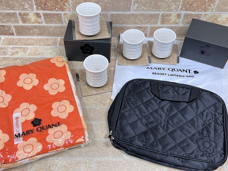 保管品! MARY QUANT/マリークヮント 陶器 湯呑み＆コースター/コットン シーツ 180cm×250cm など グッズセット 【2940y2】
