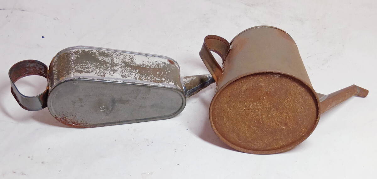 слегка старый. ..... жестяная пластина . использован масло ..1 шт . батат .1 шт