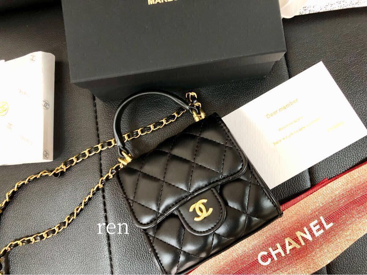 新品 CHANEL シャネル ノベルティ ショルダーバッグ ミラー付き 新品 CHANEL シャネル ノベルティ ショルダーバッグ ミラー付き