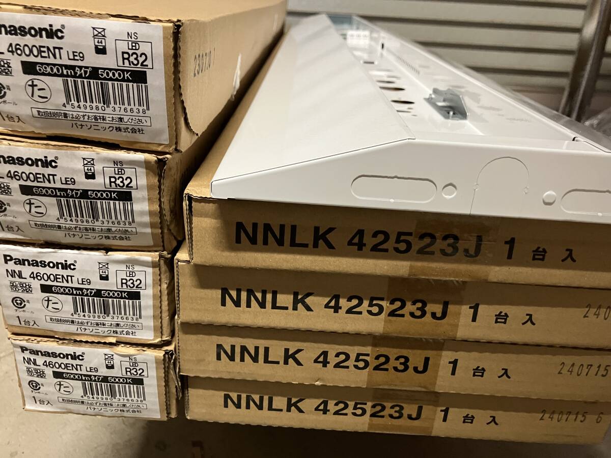 Yahoo!オークション - 未使用 パナソニック LED蛍光灯 4台セット Yahoo!オークション - 未使用 パナソニック LED蛍光灯 4台セット