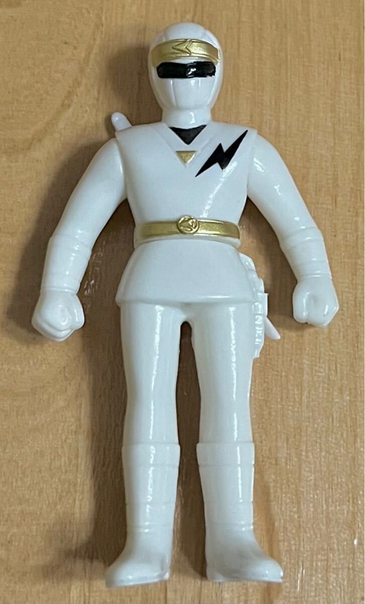 【新品】超合金　ニンジャホワイト　忍者戦隊カクレンジャー　戦隊 超合金 ニンジャホワイト バンダイ 忍者戦隊カクレンジャー