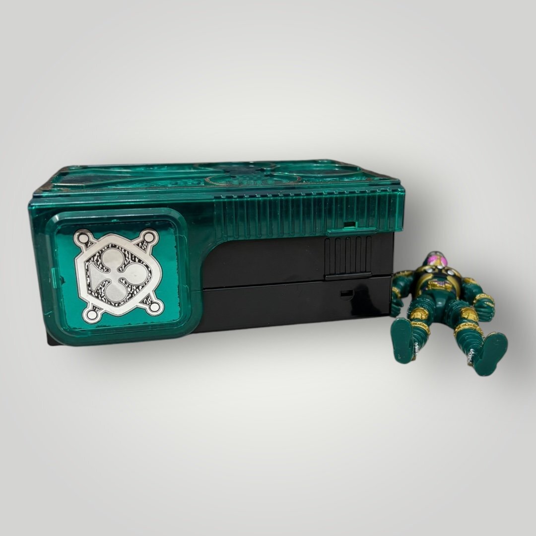 Kamen Rider китайский астрагал ru&lauz box фигурка & карта место хранения box * размер примерно 11cm(b5