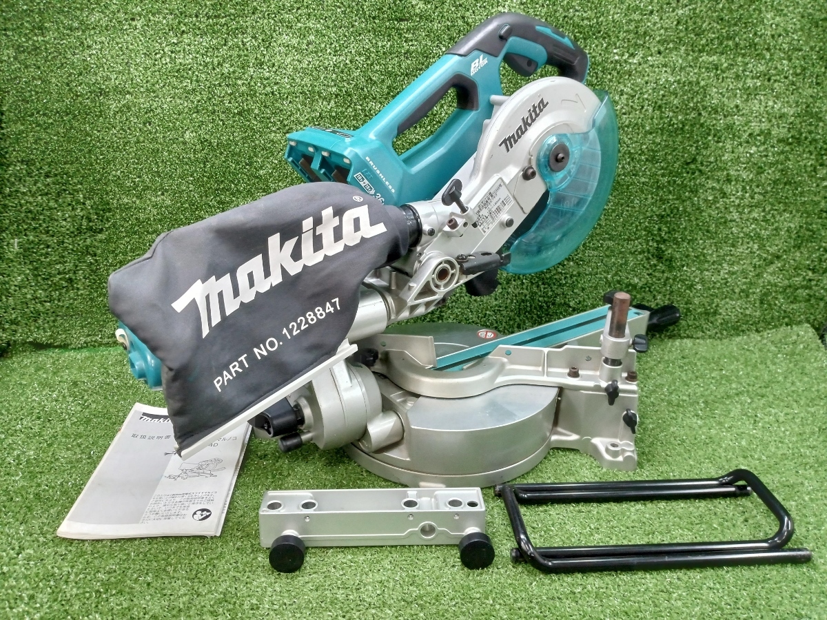 中古品 makita マキタ 190mm 充電式 スライド丸ノコ 18V+18V 本体のみ LS714DZ