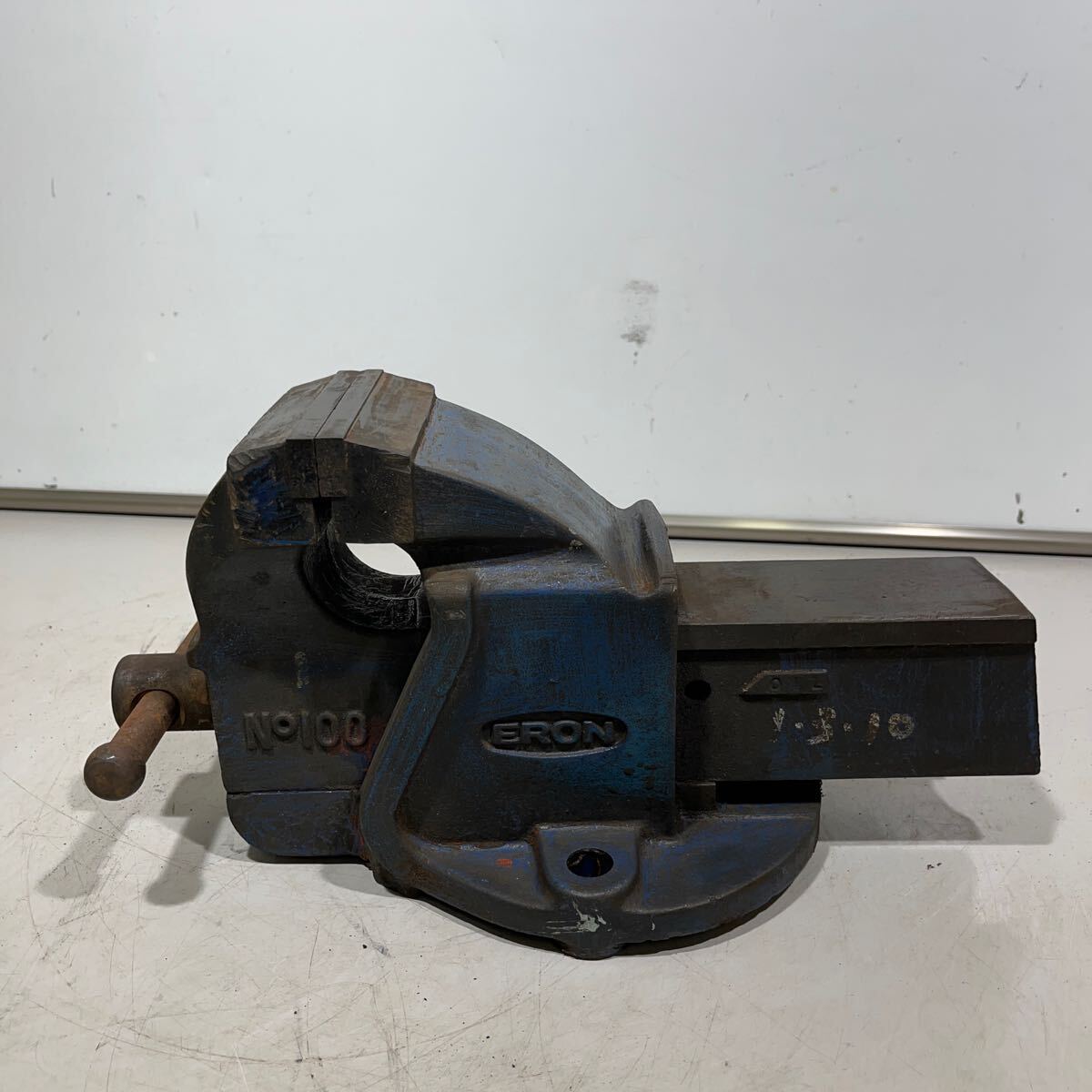 GB-5219 ERON 万力 バイス No100　現状品